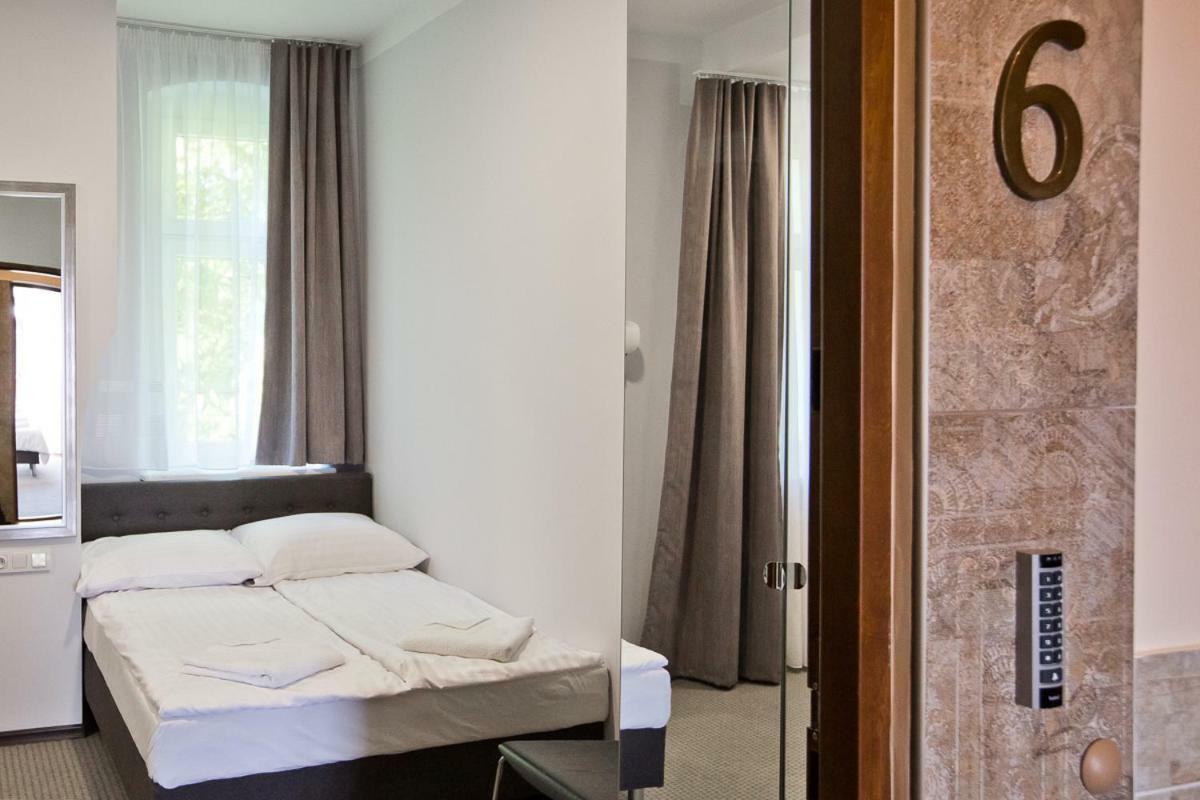 R&B Apartments Poznan Exterior photo